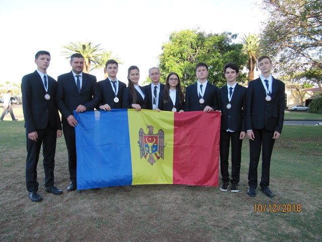 Medalie de argint la Olimpiada Internațională de Științe pentru Juniori Medalie de argint la Olimpiada Internațională de Științe pentru Juniori