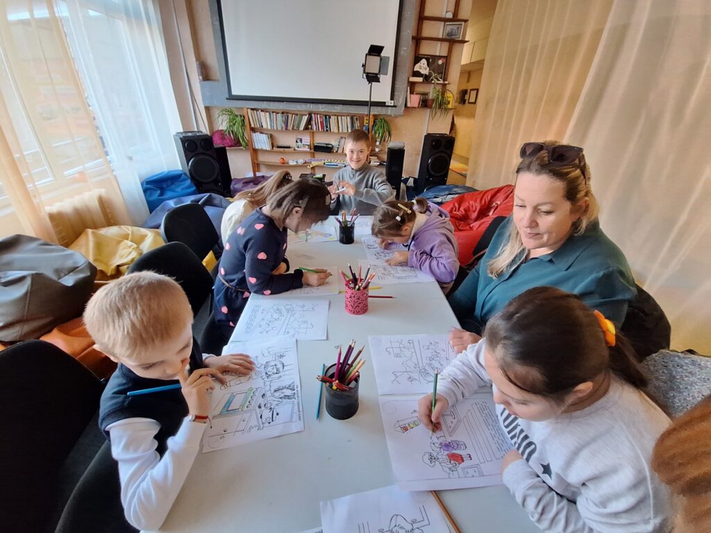 Clubul Copiilor: ABC-ul Inteligenței emoționale Clubul Copiilor: ABC-ul Inteligenței emoționale