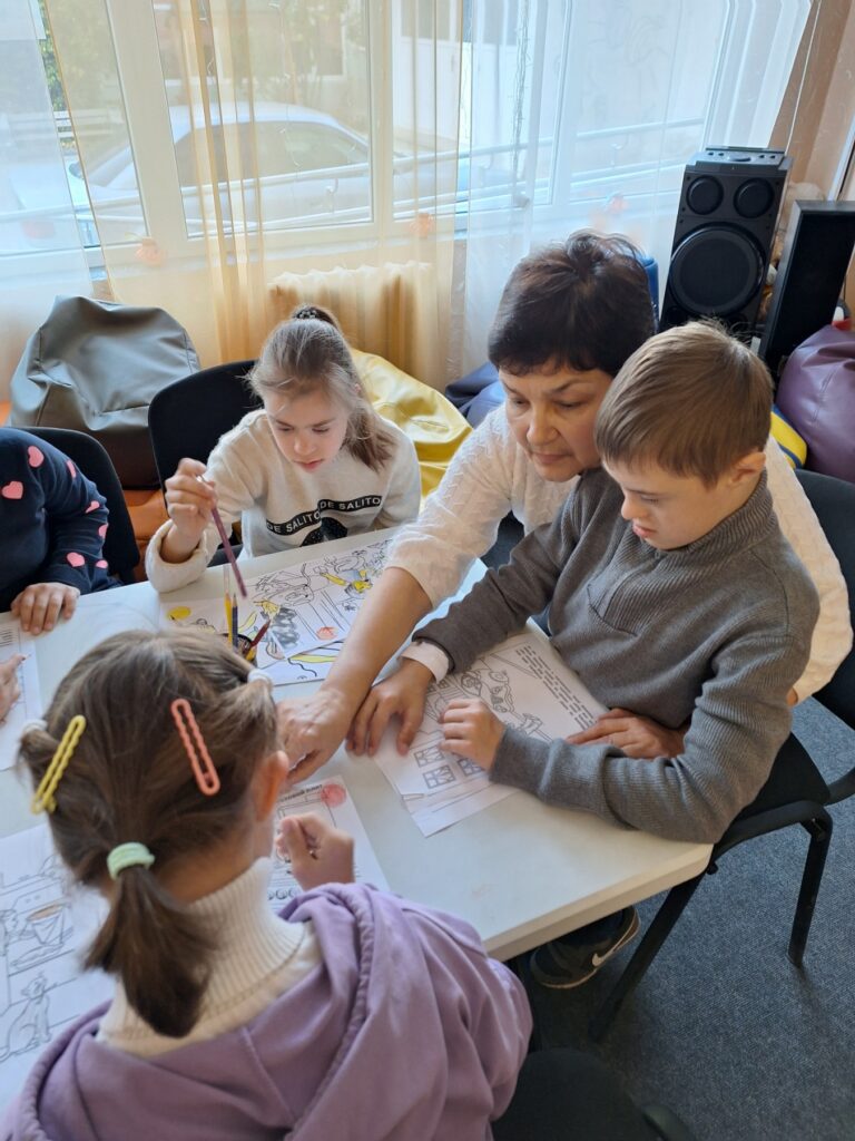 Clubul Copiilor: ABC-ul Inteligenței emoționale Clubul Copiilor: ABC-ul Inteligenței emoționale