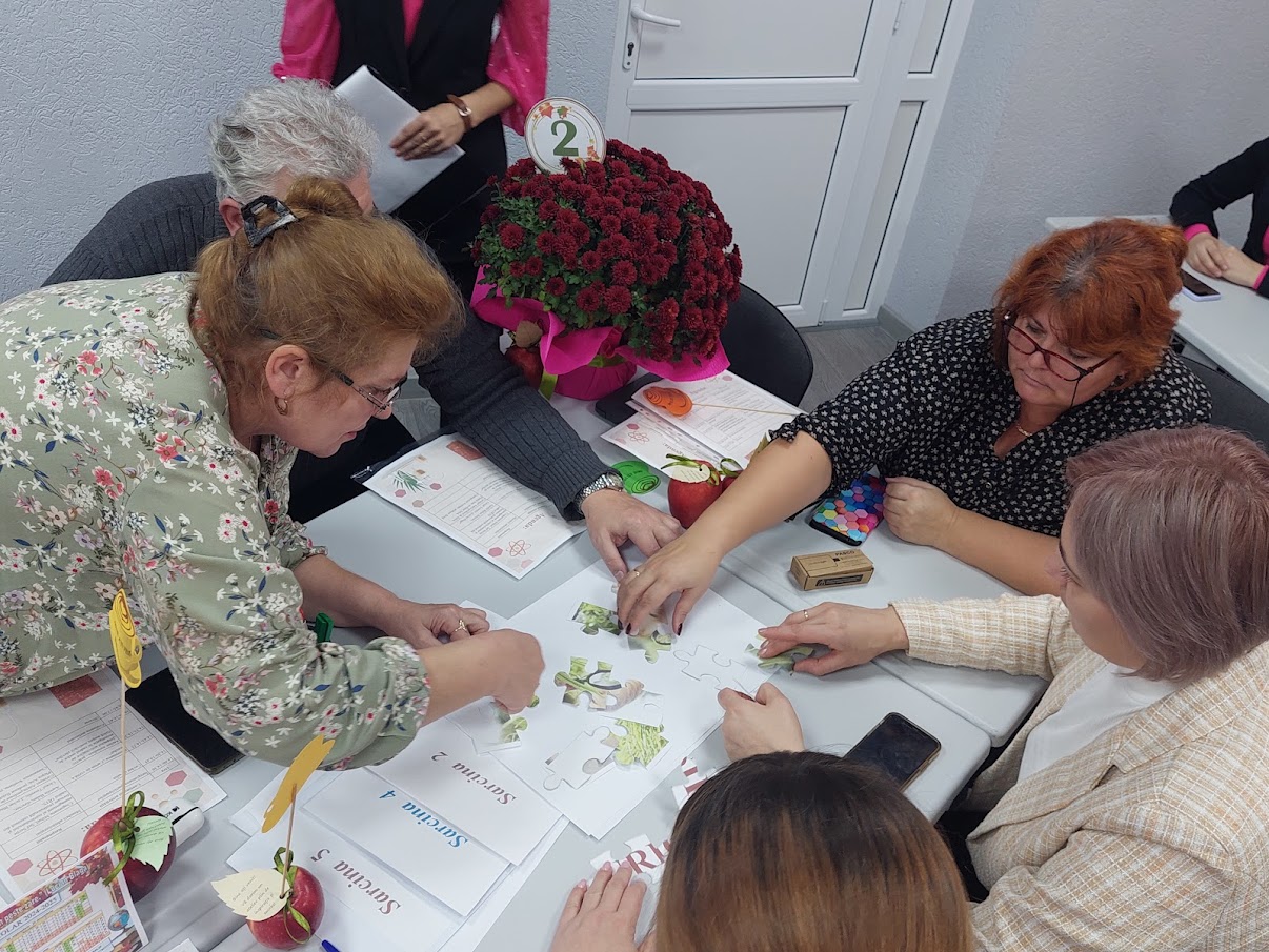 Atelierul metodico-practic cu tema „Impactul activităților de investigație în cadrul orelor de fizică asupra motivării elevilor.” Atelierul metodico-practic cu tema „Impactul activităților de investigație în cadrul orelor de fizică asupra motivării elevilor.”