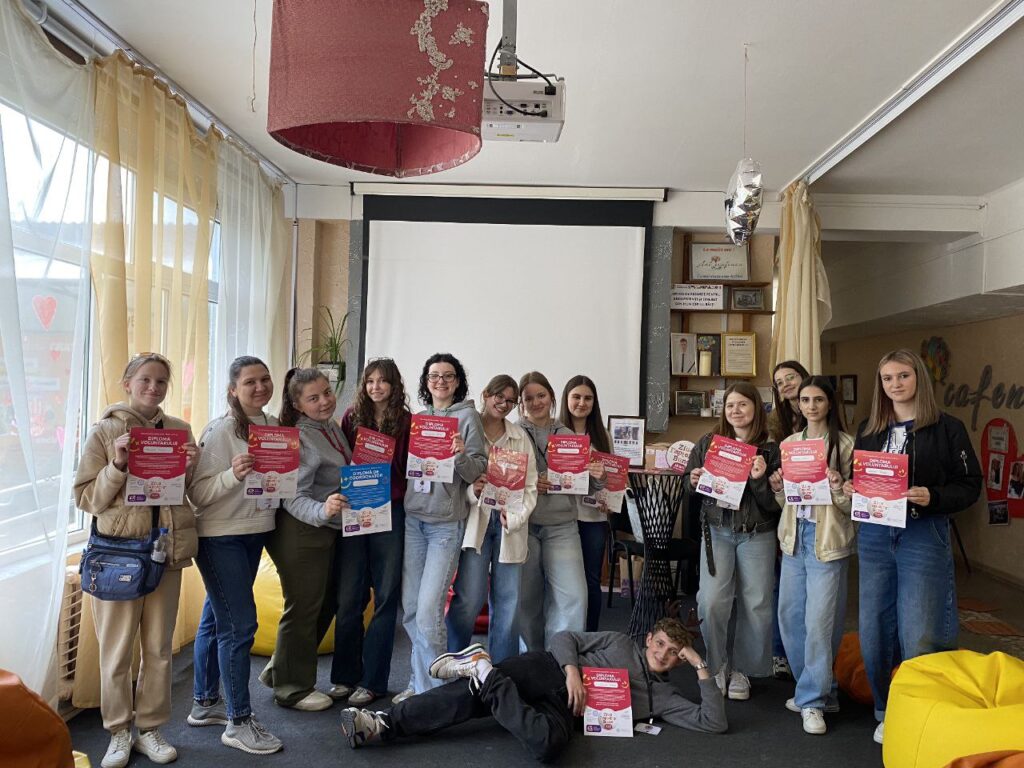 Voluntarii CRAT au organizat un Târg Caritabil și au donat 6500 de lei către Caritate.md Voluntarii CRAT au organizat un Târg Caritabil și au donat 6500 de lei către Caritate.md