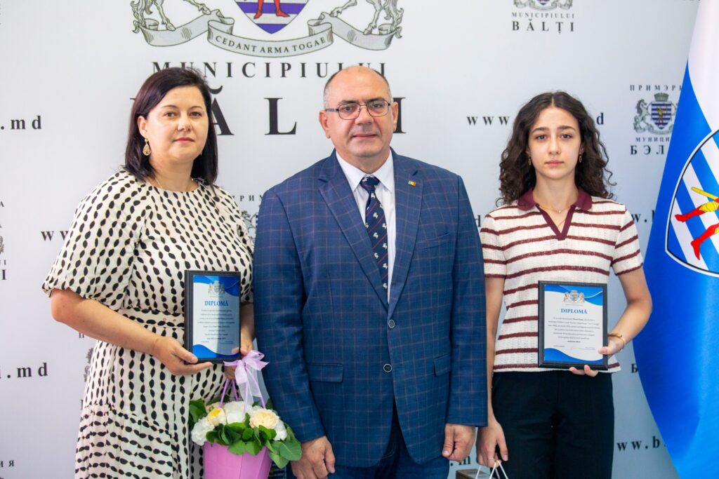 Excelența în educație: 11 liceeni din Bălți au obținut media 10 la BAC – 2025 Excelența în educație: 11 liceeni din Bălți au obținut media 10 la BAC – 2025