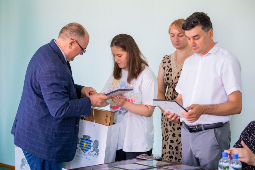 Excelența în educație: 11 liceeni din Bălți au obținut media 10 la BAC – 2025 Excelența în educație: 11 liceeni din Bălți au obținut media 10 la BAC – 2025