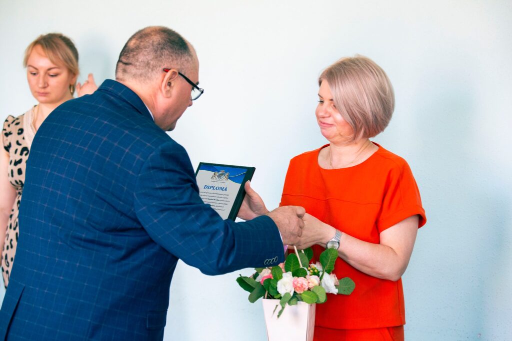 Excelența în educație: 11 liceeni din Bălți au obținut media 10 la BAC – 2025 Excelența în educație: 11 liceeni din Bălți au obținut media 10 la BAC – 2025