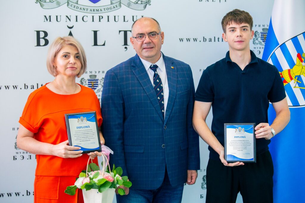 Excelența în educație: 11 liceeni din Bălți au obținut media 10 la BAC – 2025 Excelența în educație: 11 liceeni din Bălți au obținut media 10 la BAC – 2025