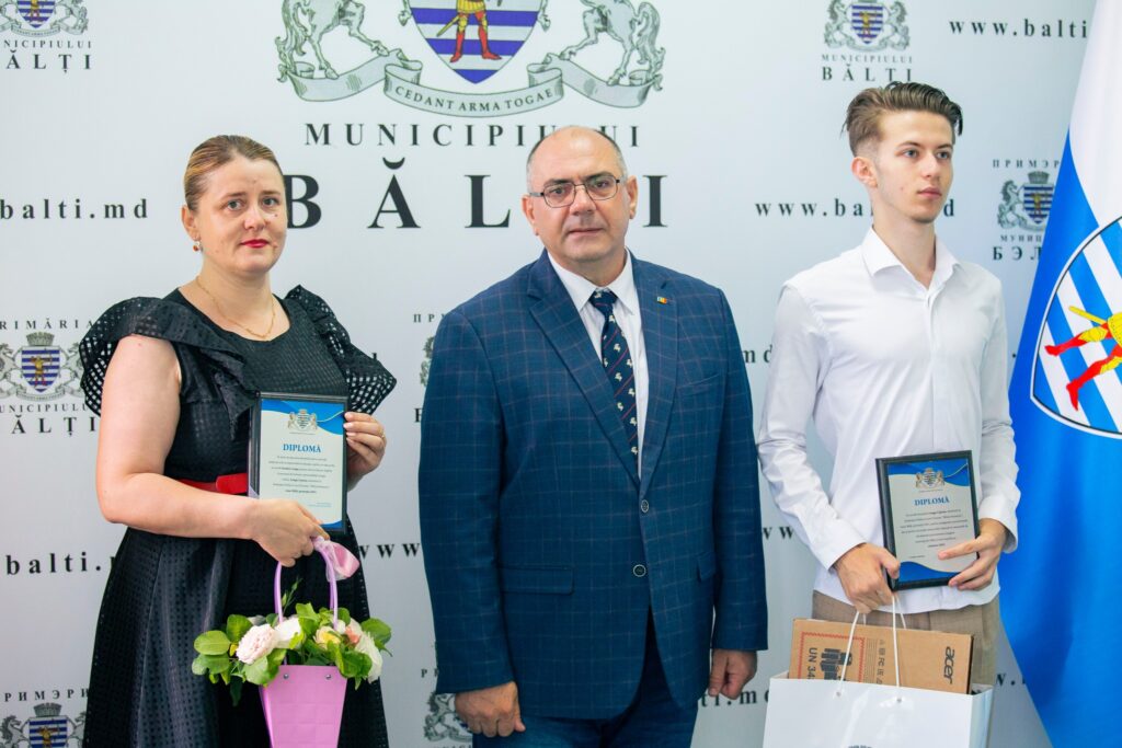 Excelența în educație: 11 liceeni din Bălți au obținut media 10 la BAC – 2025 Excelența în educație: 11 liceeni din Bălți au obținut media 10 la BAC – 2025