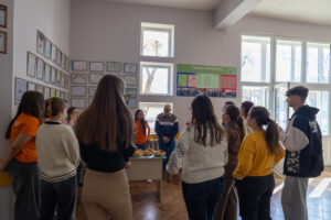 Schimb de experiențe a echipei CRAT cu alte centre de tineret din Republica Moldova