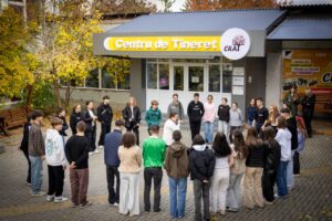 Schimb de experiențe între tineri din Bălți, Hîncești și Trușeni la CRAT Bălți