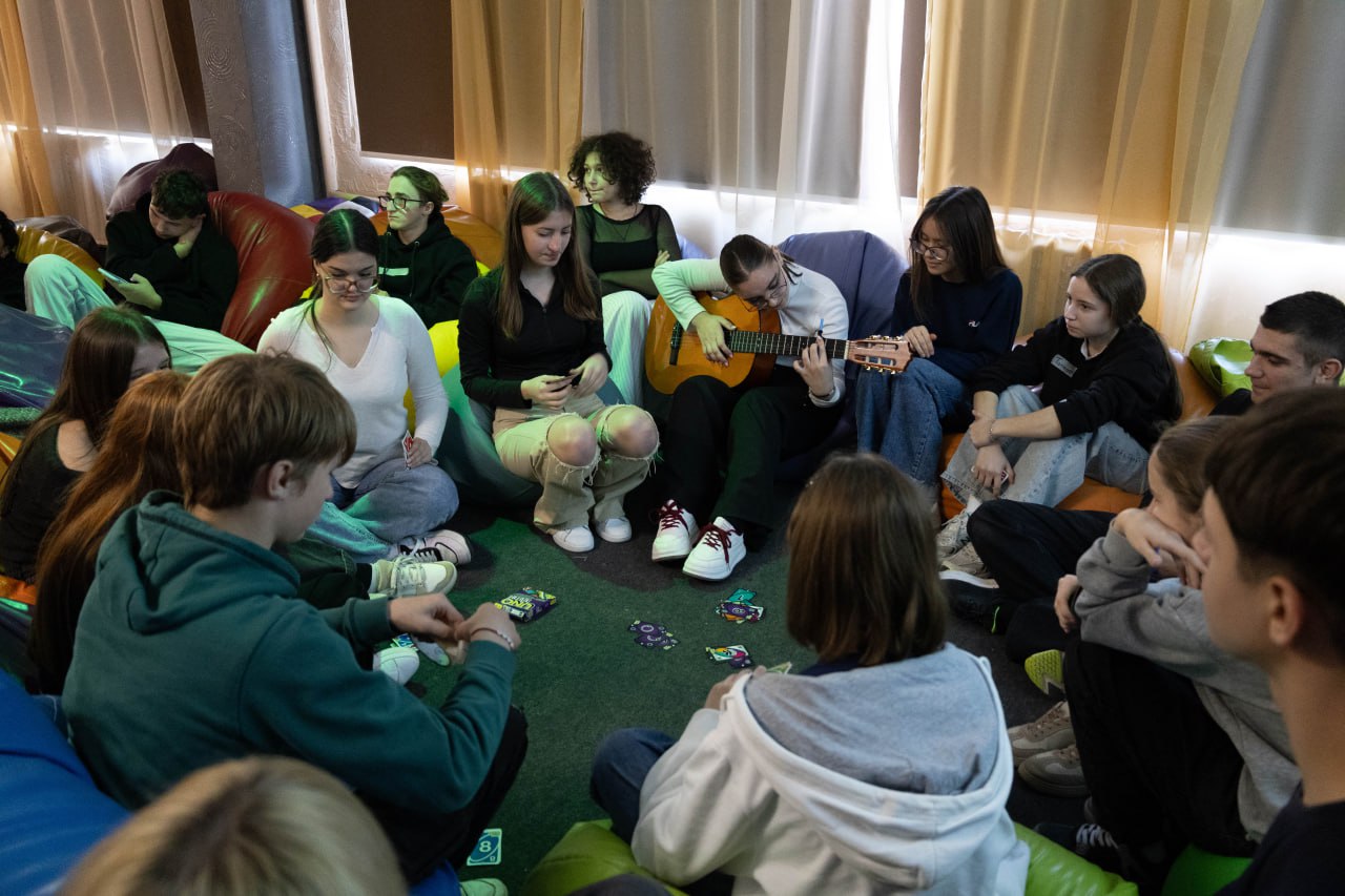 Schimb de experiențe între tineri din Bălți, Hîncești și Trușeni la CRAT Bălți